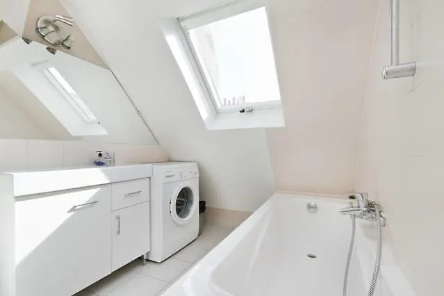 Studio Sebastopol Paris